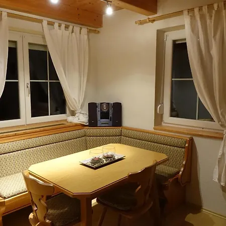 Appartement Haus Alpengluehn