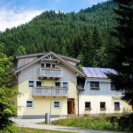 Haus Alpengluehn Appartement
